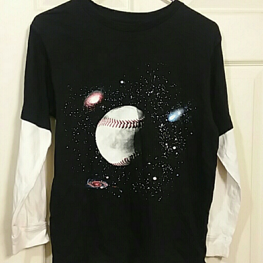 Old Navy Boy's Large long sleeve shirt